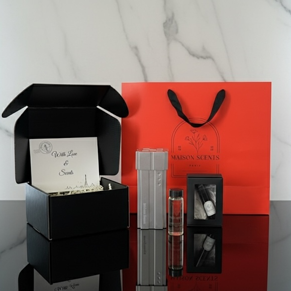 Luxury Lover Gift Set – LuxPlus Diffuser + 30ML Fragrance Oil + Roll-On Perfume