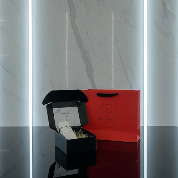 Luxury Lover Gift Set – LuxPlus Diffuser + 30ML Fragrance Oil